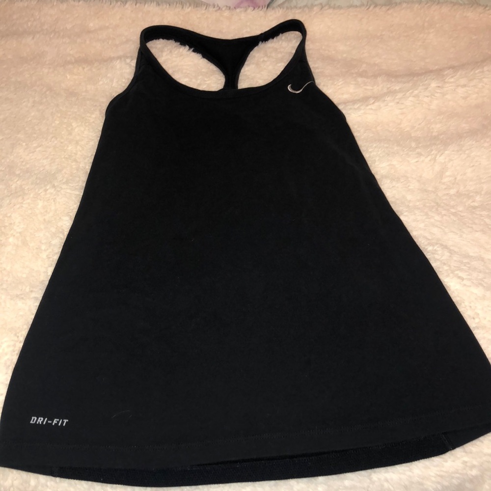 black nike athletic tank top